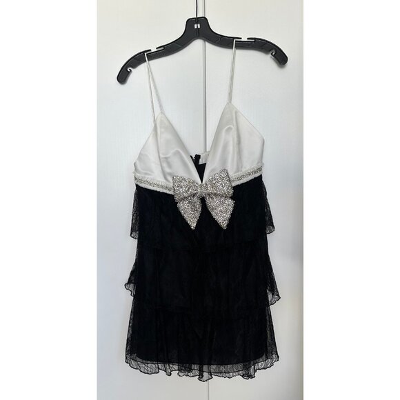 black and white alice and olivia dress Alice + Olivia Mandy Deep Plunge Mini Dress in Black/Off White main image 0